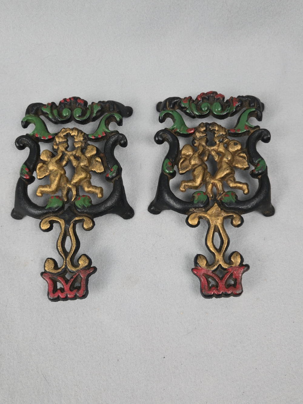 Vintage Wilton Cast Iron Cherub Cupid Trivets Set Hand Painted Wall Decor
